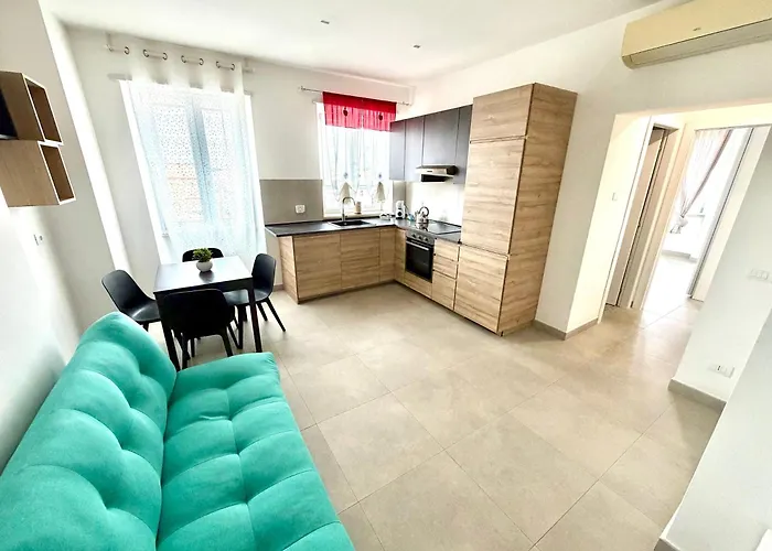 Italy House Apartment *