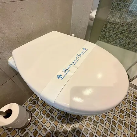 Italy House לדיספולי